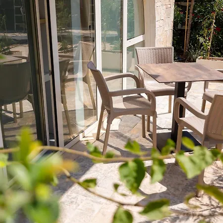 Διαμέρισμα Nova Drymades